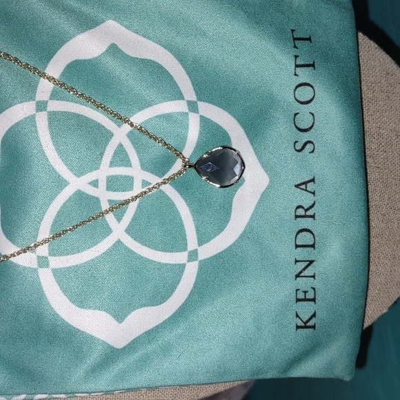 Kendra Scott Kiri Necklace Slate Gold 14K Plated - Picture 2 of 8